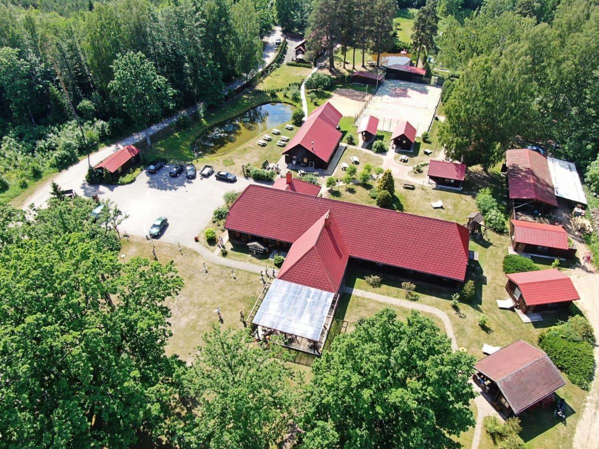 Hotel Viesu Nams Vecmuiza Tūja Exterior foto